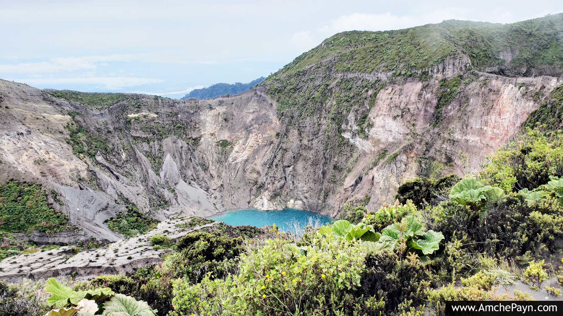 Active Irazú Volcano, Cartago